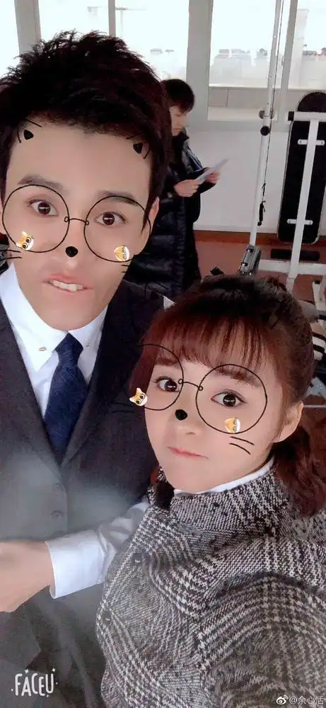 《法医秦明》陈诗羽扮演者是谁 余心恬半丸子头俏皮吸睛