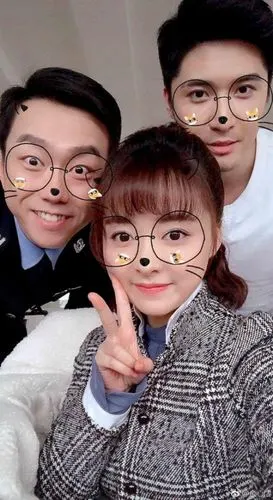 《法医秦明》陈诗羽扮演者是谁 余心恬半丸子头俏皮吸睛